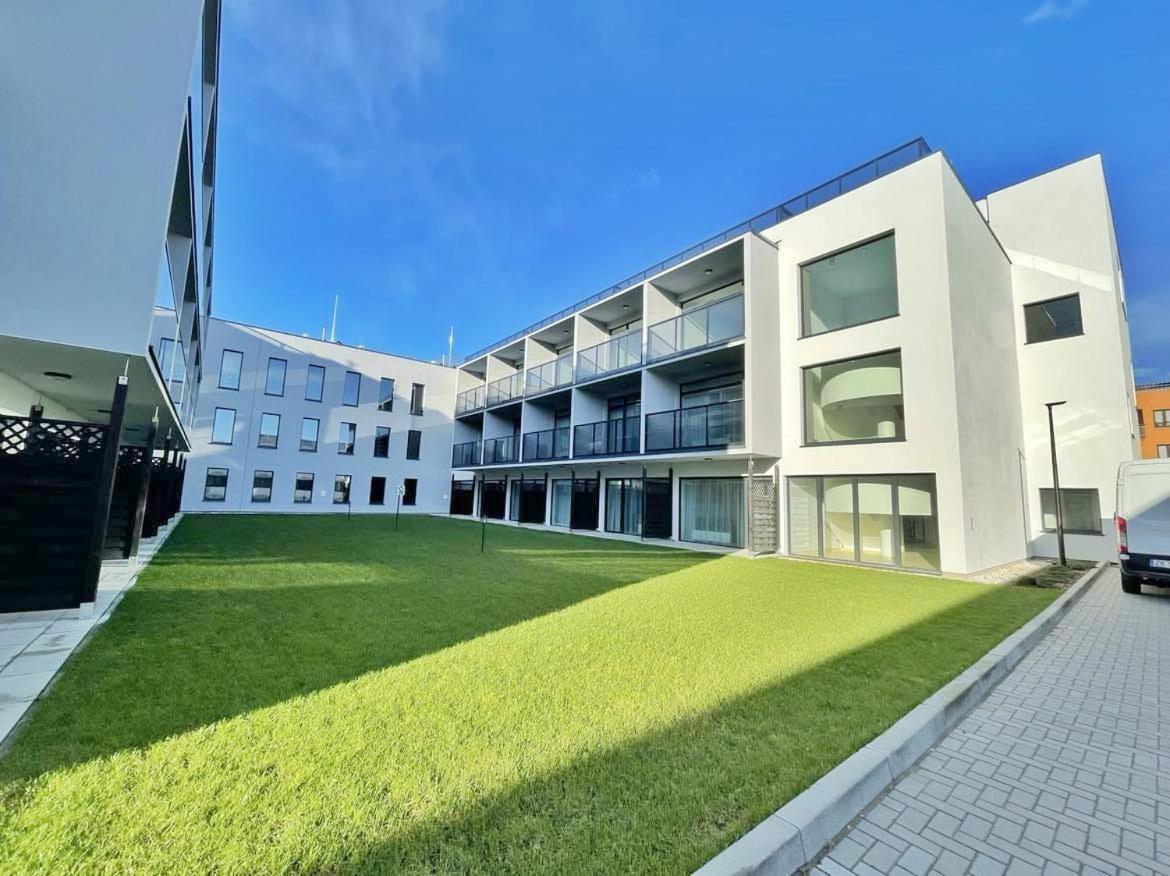 Lulu - Flora - Z Klimatyzacja , Solny Apartament Kołobrzeg